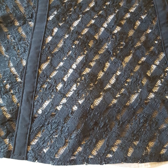 Black dress - Picture 2 of 4